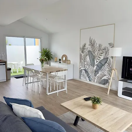 Maison Neuve Entre La Plage, Arena Et De La Gare Des Sables D'olonne 別荘