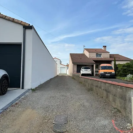 Maison Neuve Entre La Plage, Arena Et De La Gare Des Sables D'olonne *
